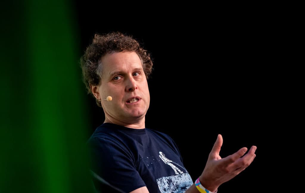 Rocket Lab compra a operadora de satélites Iridium em jogada ousada